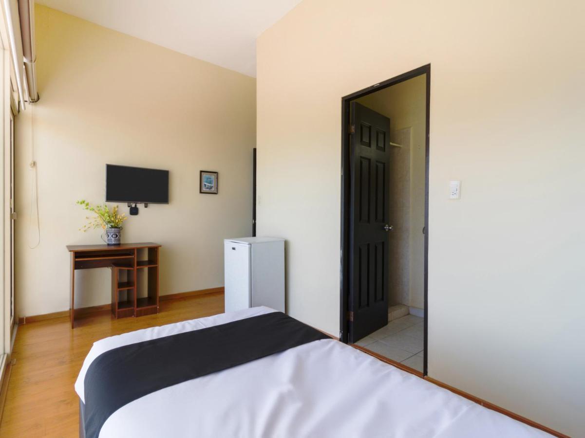 Ecohabit, Monterrey Hotel Apodaca Eksteriør billede